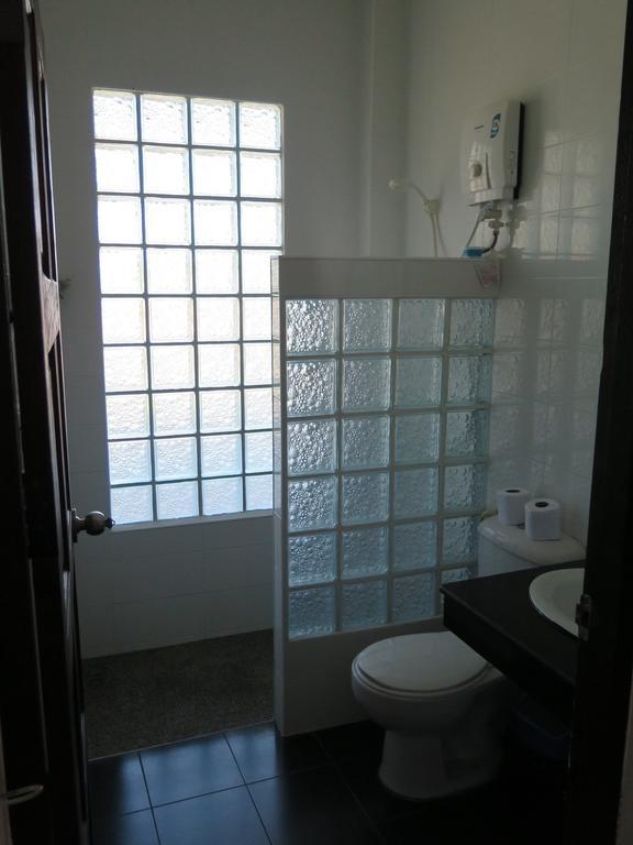 Viking House Apartment Koh Tao Rum bild